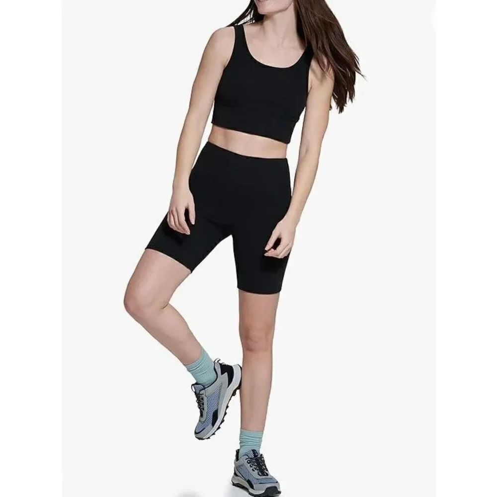 BASS OUTDOOR - L Sz XS Discovery Biker Shorts in Black w/Wicking Fabric. NWT!